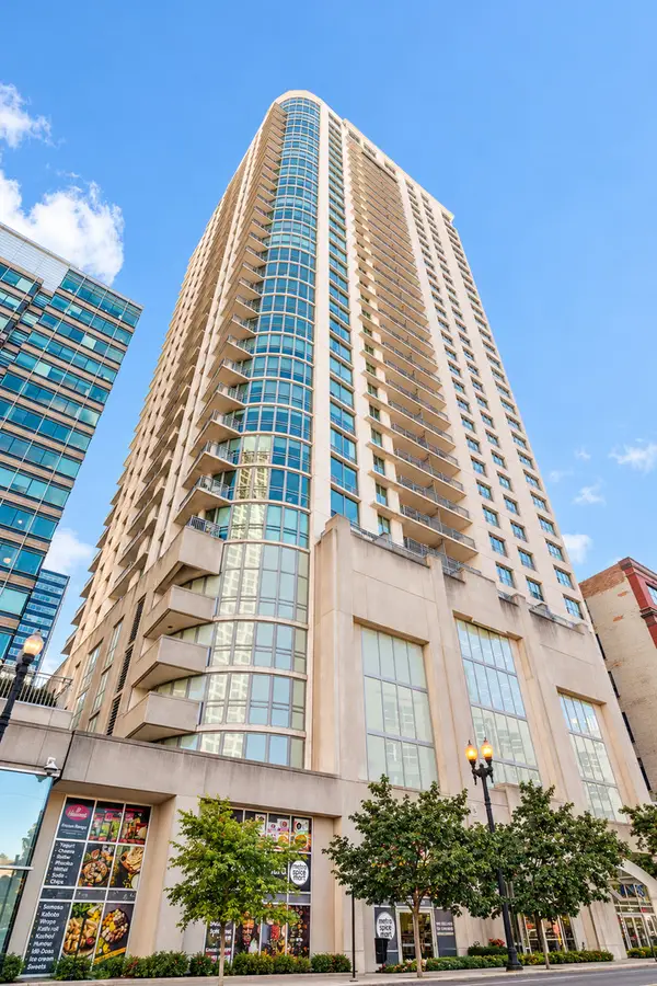 125 S Jefferson Street #2408, Chicago, IL 60661