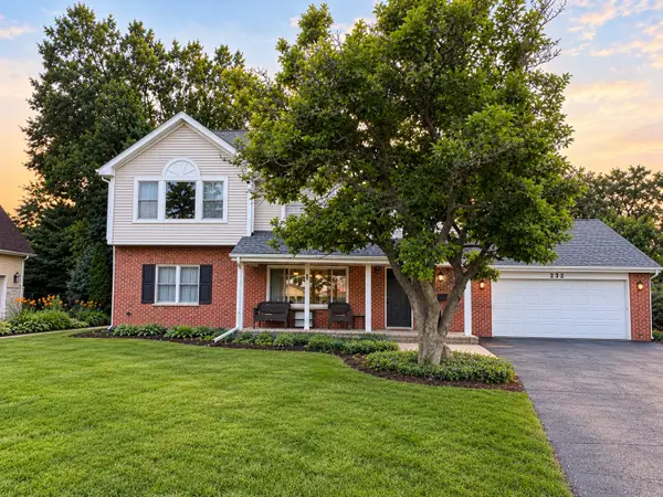 232 Linden Road, Northbrook, IL 60062