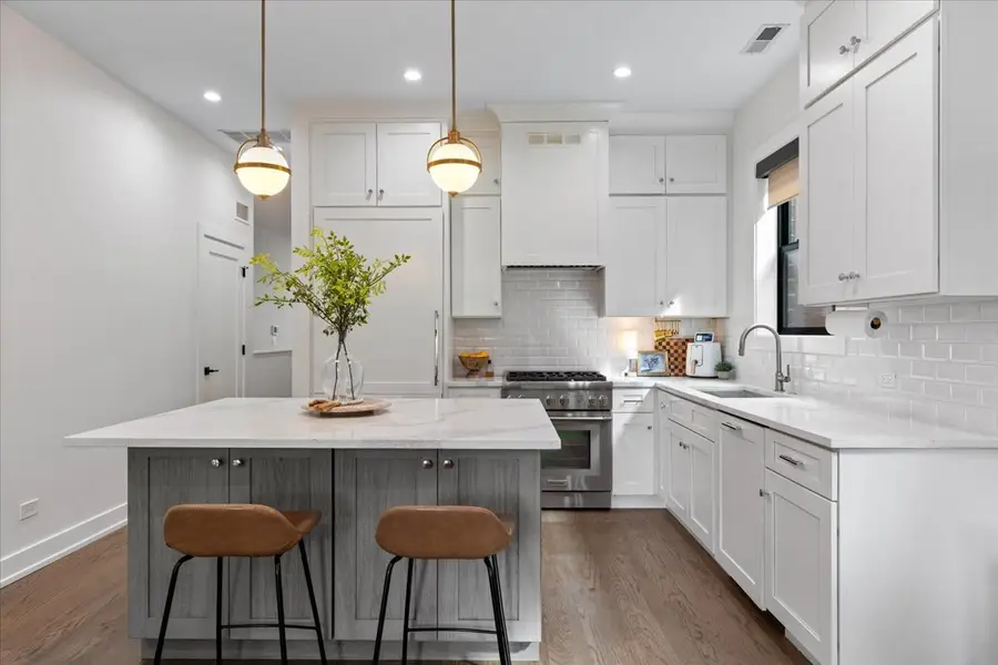 2625 N Wilton Avenue #3, Chicago, IL 60614 - #3