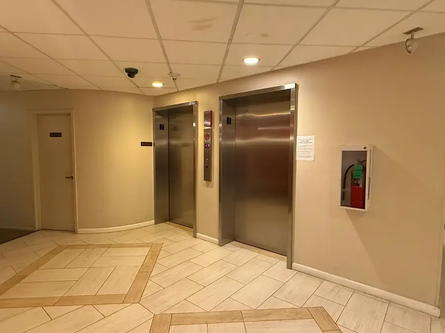 840 Wellington Avenue #103, Elk Grove Village, IL 60007 - #3