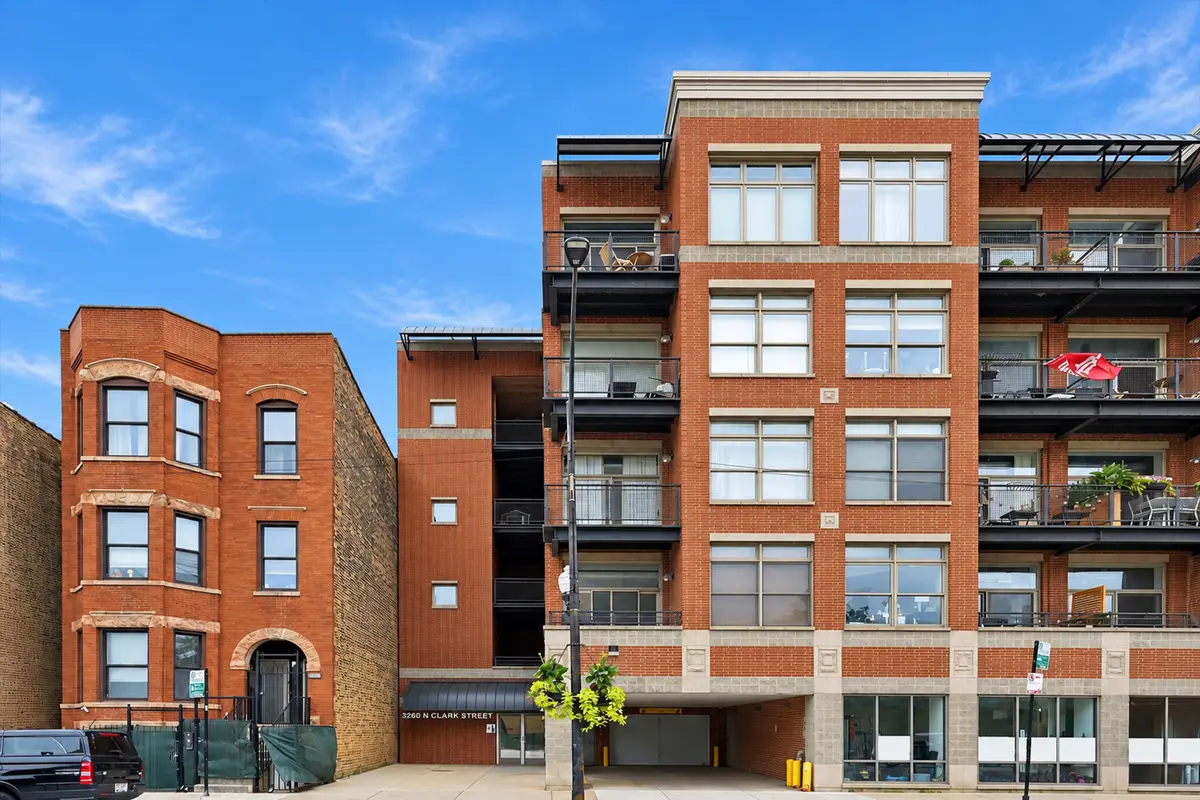 3260 N Clark Street #304, Chicago, IL 60657 - #1