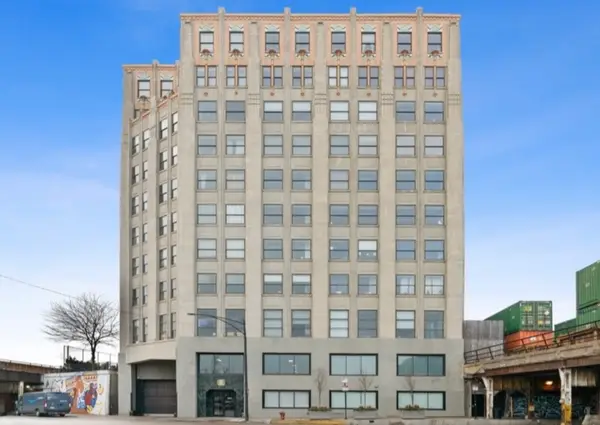 1550 S Blue Island Street #901, Chicago, IL 60608