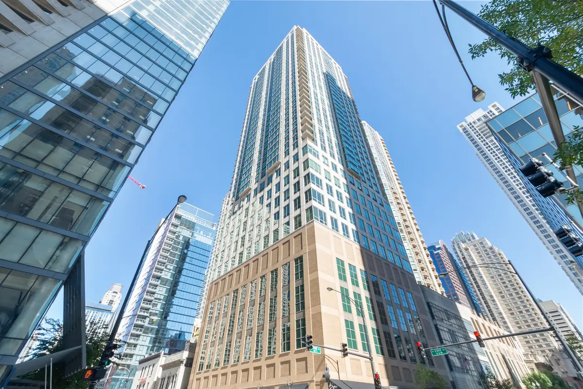2 E Erie Street #3310, Chicago, IL 60611 - #1