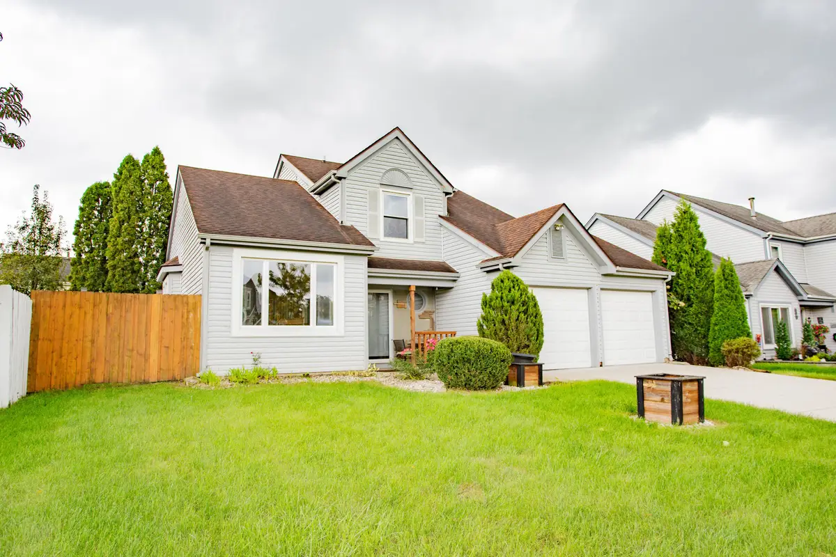 33 Fillmore Lane, Streamwood, IL 60107 - #1