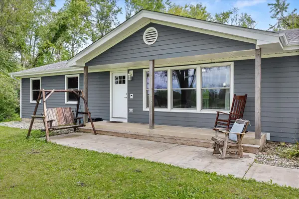1625 S Sangamon Street, Crete, IL 60417