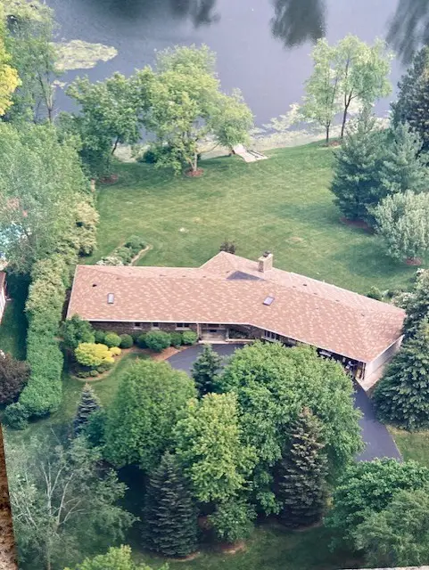 27200 W Lakeview Drive South Drive, Lake Barrington, IL 60084 - #2