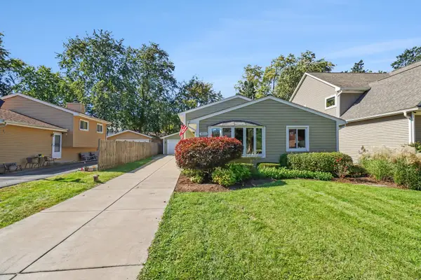 3S530 Melcher Avenue, Warrenville, IL 60555