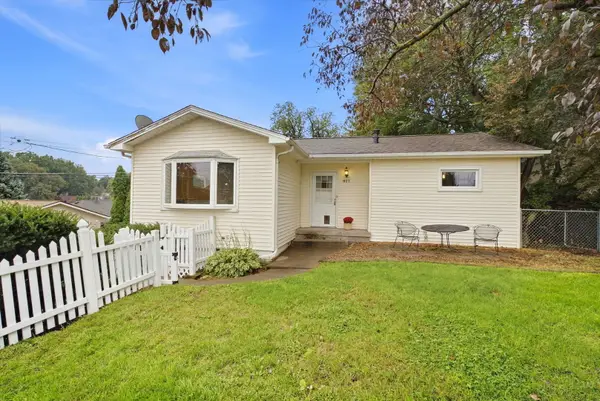 917 W Central Park Avenue, Davenport, IA 52804
