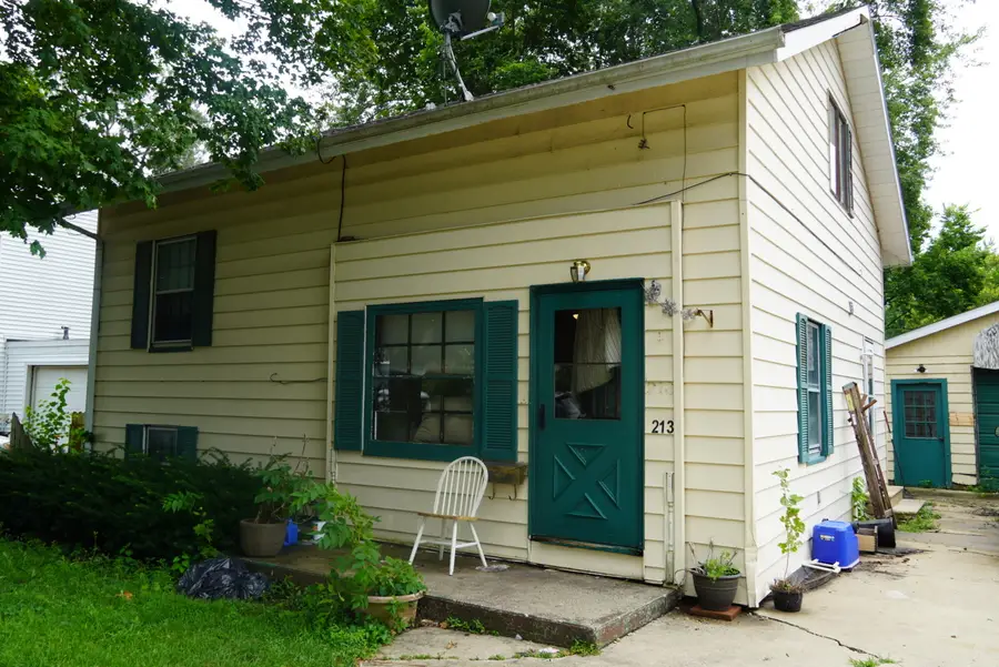 213 Linwood Avenue, Ottawa, IL 61350 - #3