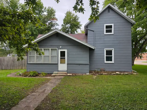 213 S Fremont Street, Tampico, IL 61283