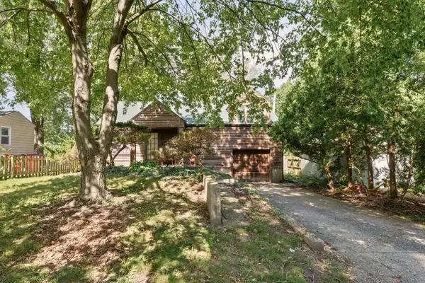 1604 W White Street, Champaign, IL 61821