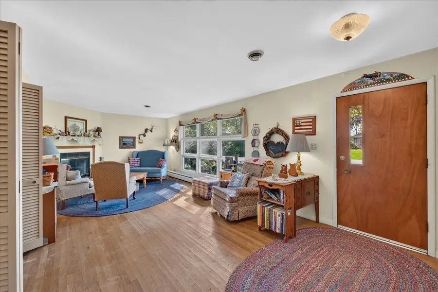 17W342 White Pine Road, Bensenville, IL 60106 - #3