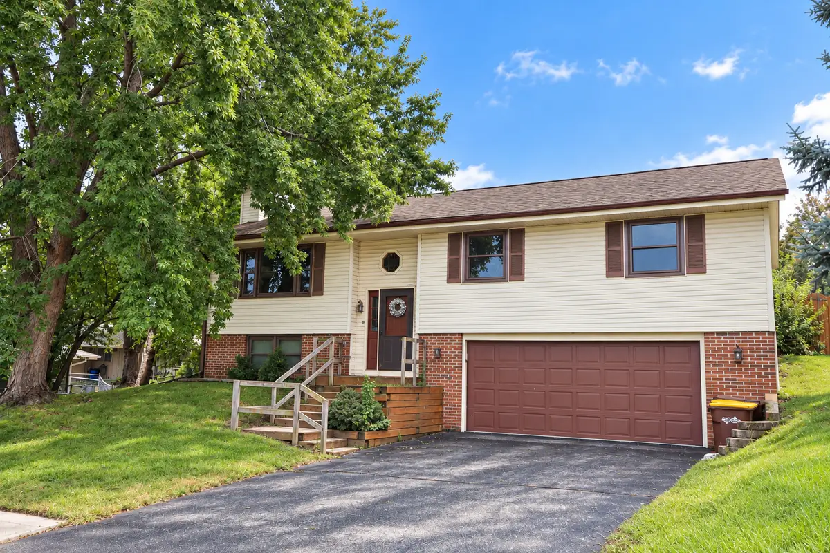 3819 Harwood Lane, Rockford, IL 61114 - #1