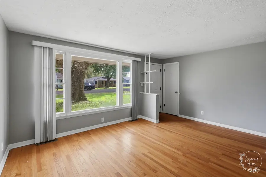 259 N Monroe Avenue, Bradley, IL 60915 - #2