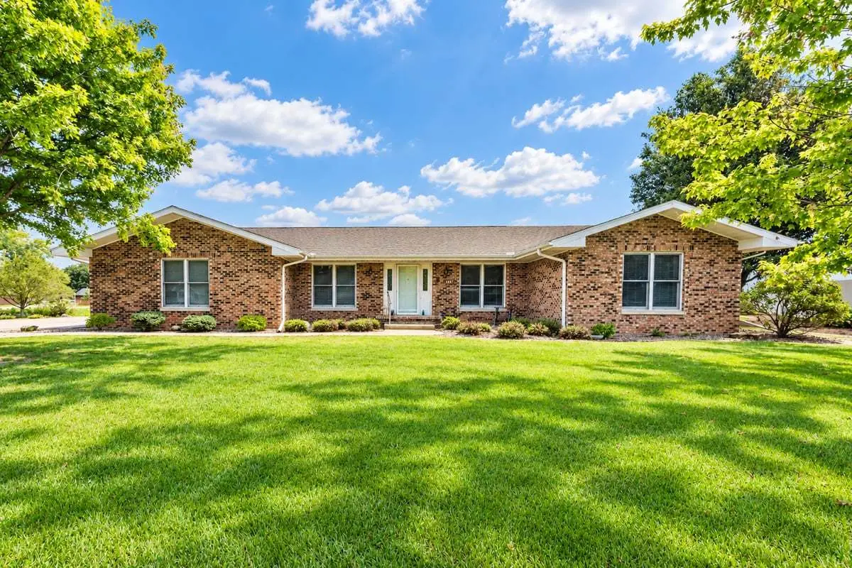 113 Diane Drive, Lexington, IL 61753 - #1