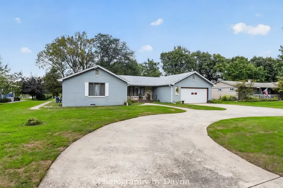1930 Bittersweet Drive, Saint Anne, IL 60964 - #2