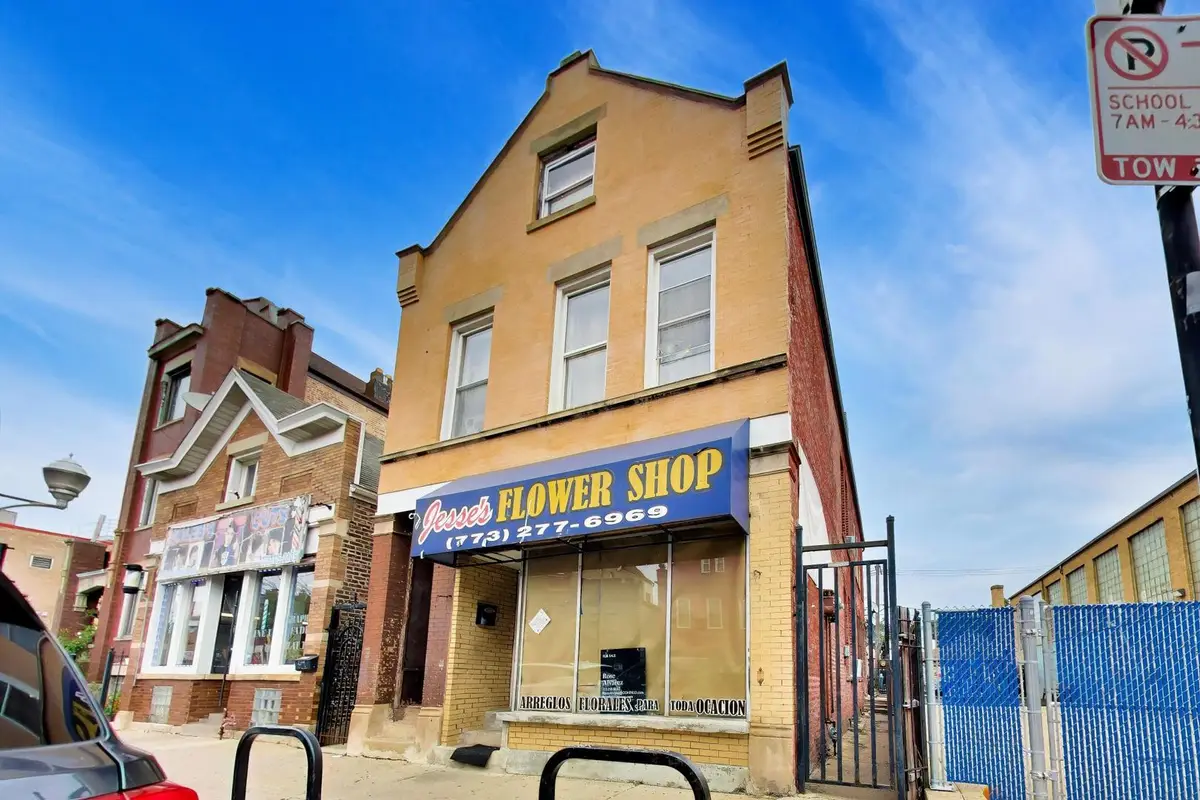 2625 S Central Park Avenue, Chicago, IL 60623 - #1