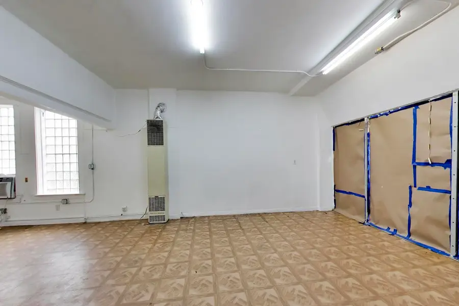 2625 S Central Park Avenue, Chicago, IL 60623 - #3