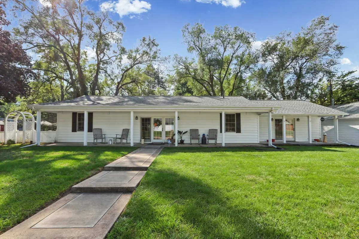 1701 Sangamon Drive, Champaign, IL 61821 - #1