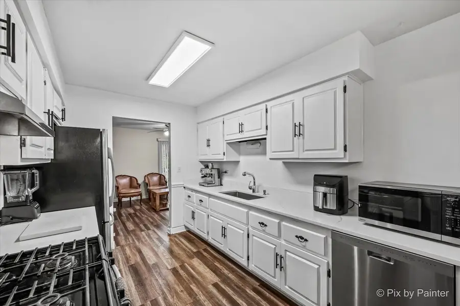 125 W Middle Street, South Elgin, IL 60177 - #3