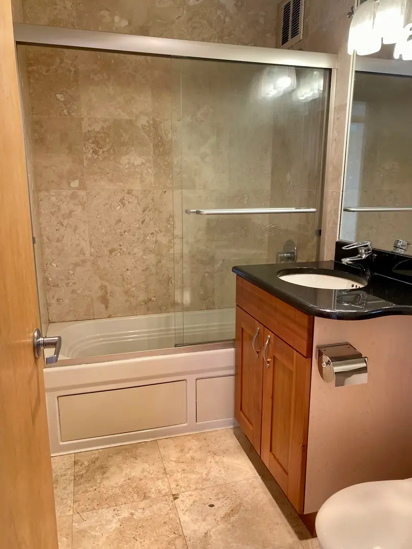 655 W Irving Park Road #1013, Chicago, IL 60613 - #3