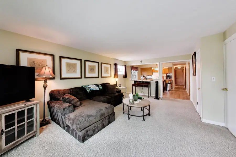 8110 W Addison Street, Chicago, IL 60634 - #2