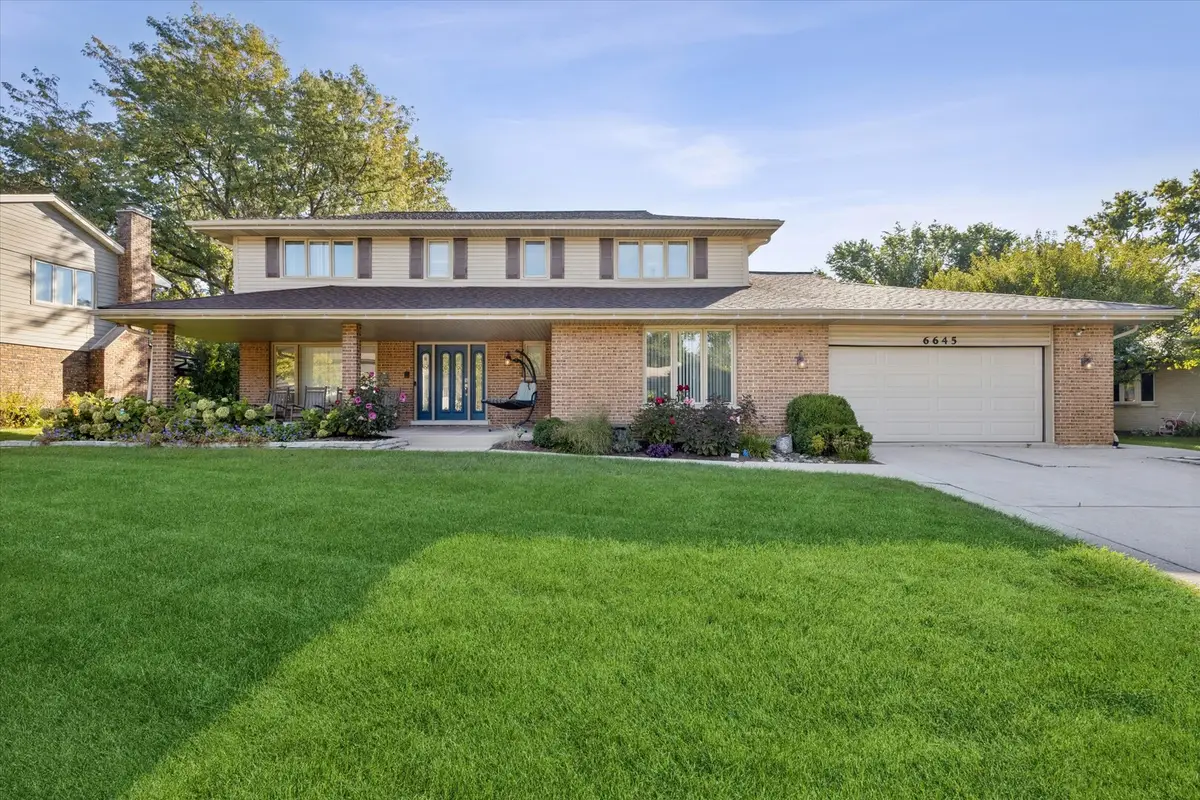6645 Sheffield Lane, Willowbrook, IL 60527 - #1