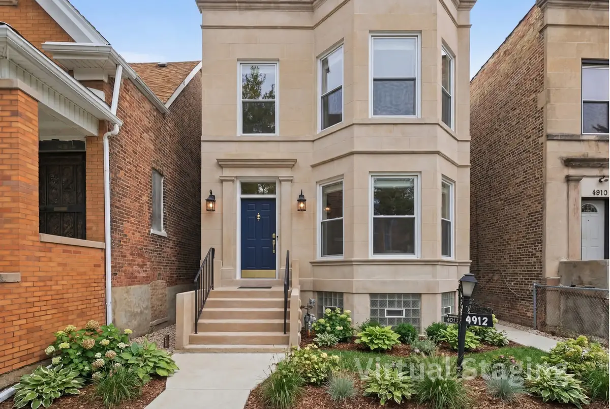 4912 W Fulton Street, Chicago, IL 60644 - #1