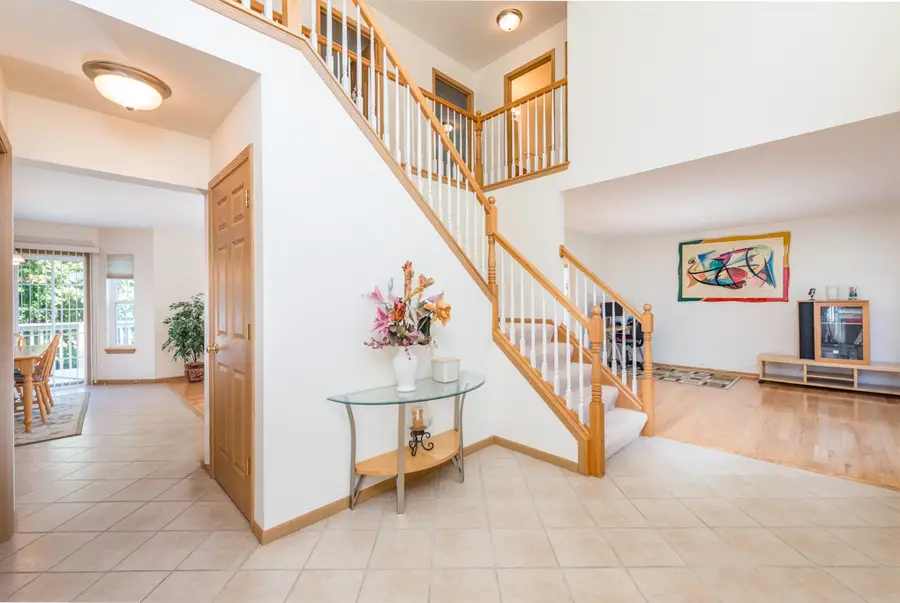 4052 Woodcrest Court, Gurnee, IL 60031 - #3