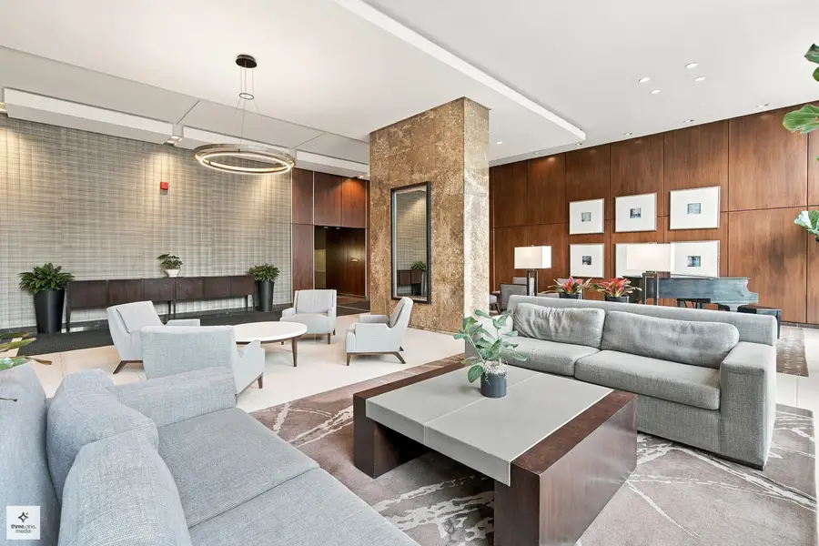 655 W Irving Park Road #5406, Chicago, IL 60613 - #3