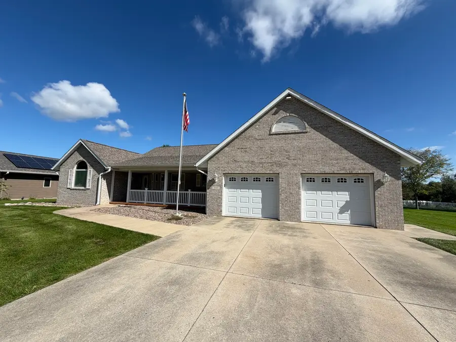 485 Lions Drive, Lena, IL 61048 - #3