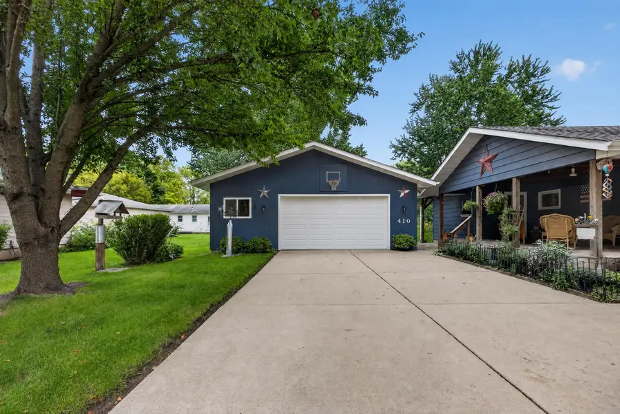 410 E Jones Street, Plano, IL 60545 - #3