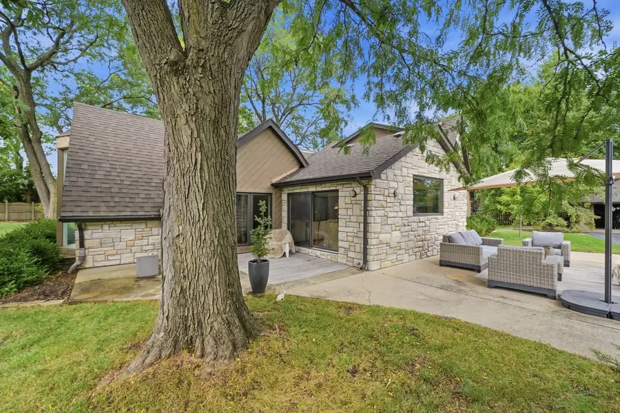 843 Cramer Court, Willowbrook, IL 60527 - #2