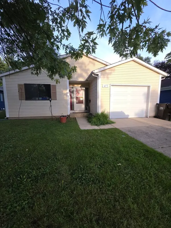 47 Woodbine Drive, Crystal Lake, IL 60014