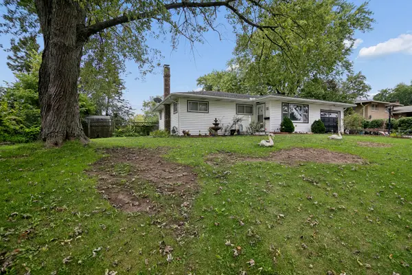3858 E Lakeview Drive, Kankakee, IL 60901