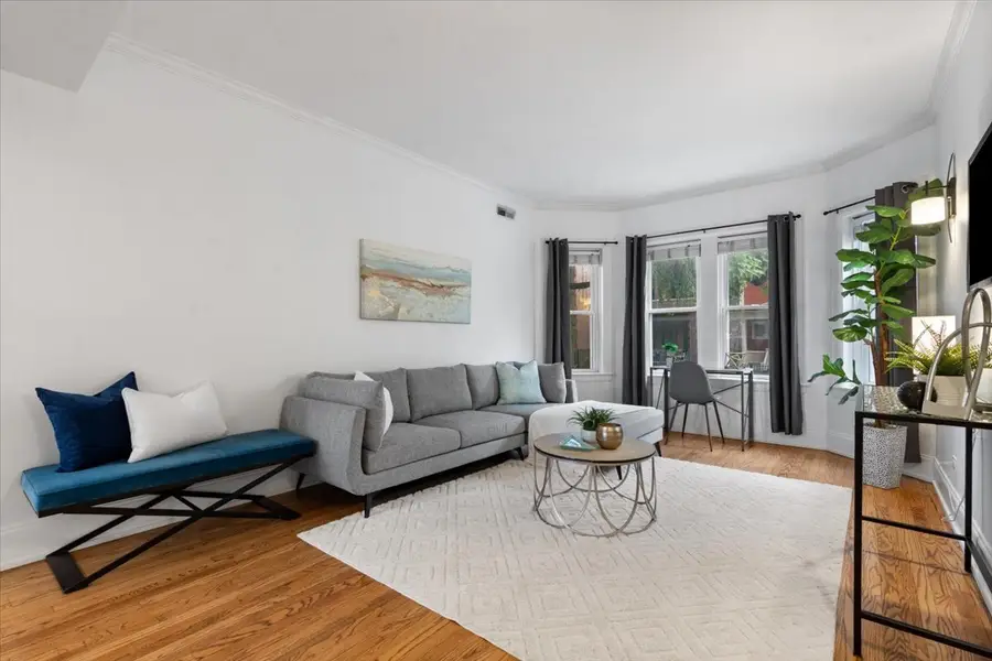 1725 W Winnemac Avenue #1, Chicago, IL 60640 - #2