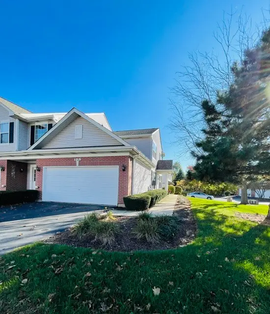 521 N Red Deer Road #521, Round Lake, IL 60073