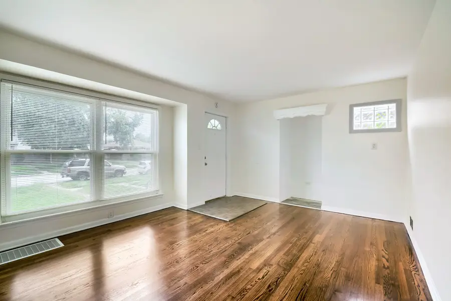1530 Forest Avenue, Calumet City, IL 60409 - #2