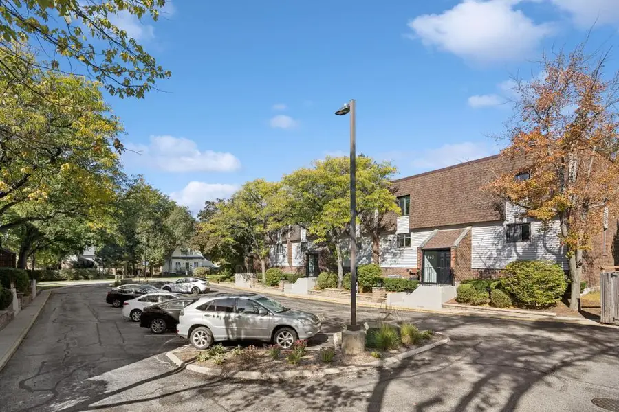 463 Elm Street #1H, Deerfield, IL 60015 - #2