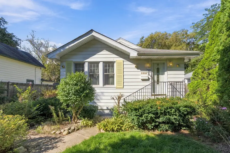 2818 Elisha Avenue, Zion, IL 60099 - #2