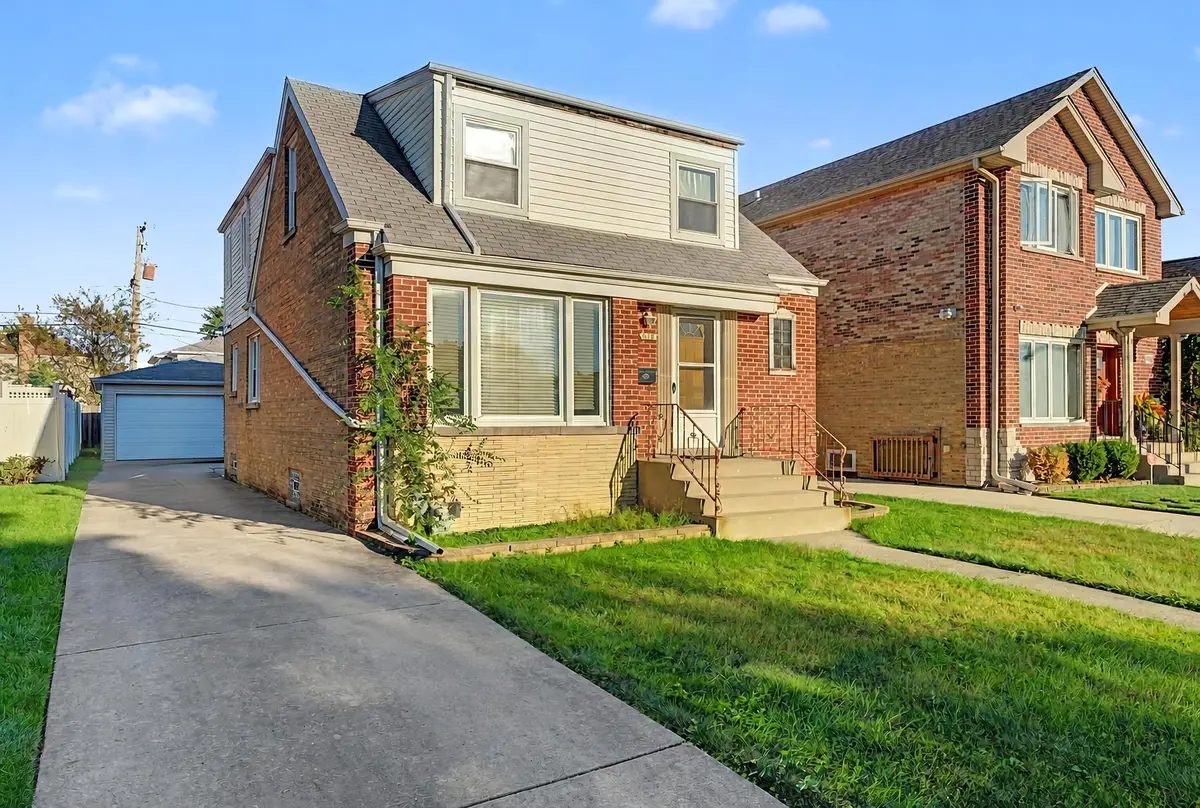 5137 N Oketo Avenue, Harwood Heights, IL 60706 - #1