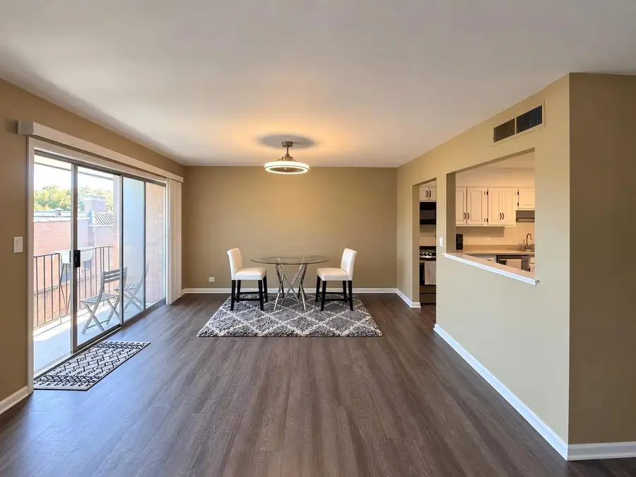 2001 Sherman Avenue #506, Evanston, IL 60201 - #3