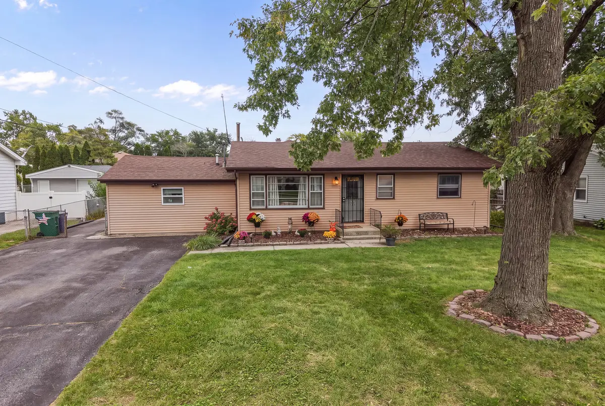 8611 Leclaire Avenue, Burbank, IL 60459 - #1