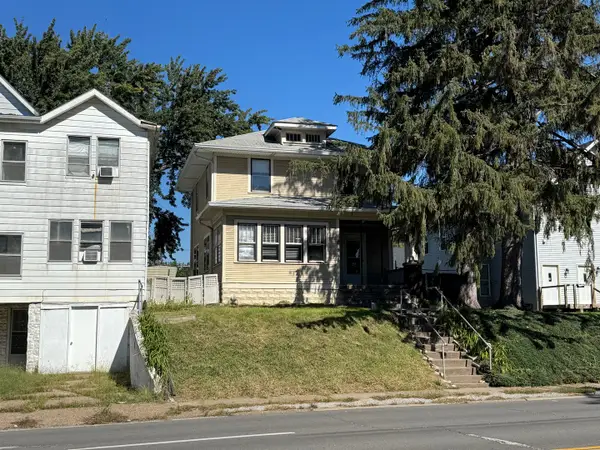 918 W Locust Street, Davenport, IA 52804