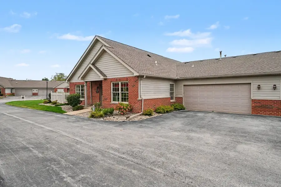 18611 Villa Court, Lansing, IL 60438 - #2