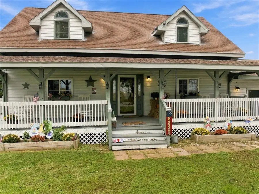 2898 County Road 1400 N, El Paso, IL 61738 - #2