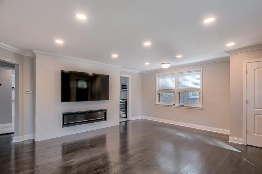 5145 Mulford Street, Skokie, IL 60077 - #3
