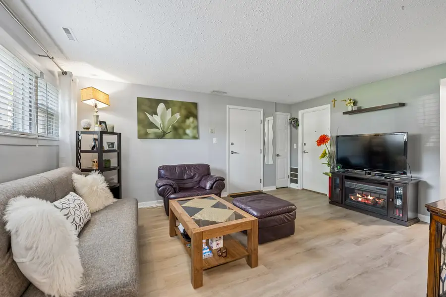 9420 Kelvin Lane #G-3272, Schiller Park, IL 60176 - #2