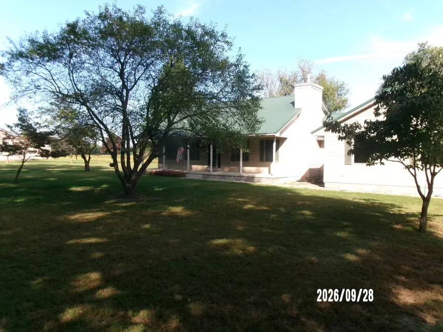 221 North Street, Woodland, IL 60974 - #2