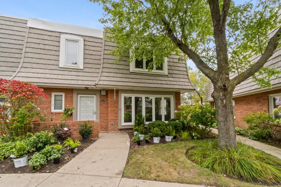 1491 Avignon Court, Highland Park, IL 60035 - #2
